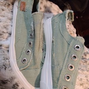 EUC blowfish slip ons